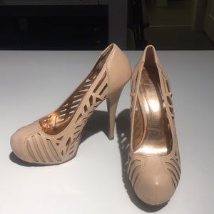 NWOT BCBG Generation Platform Heels